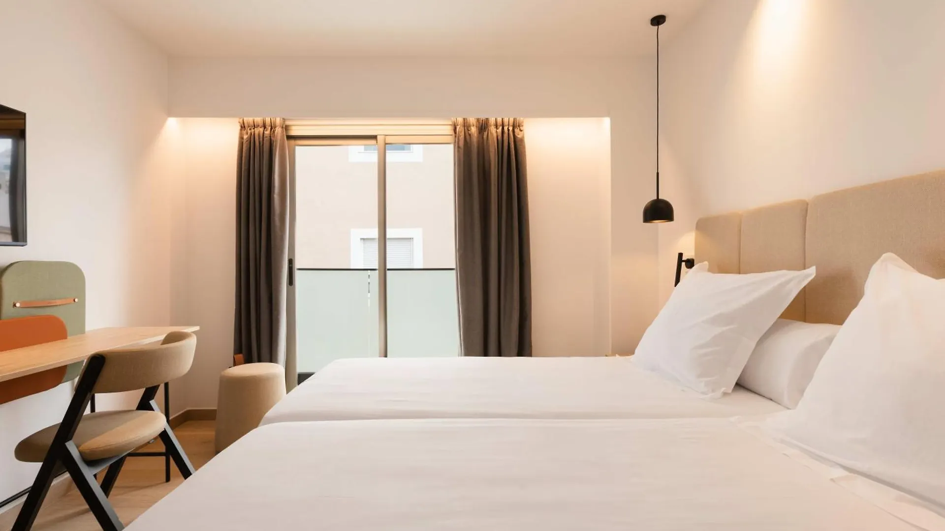 Hostal Mari Sant Antoni de Portmany Otel