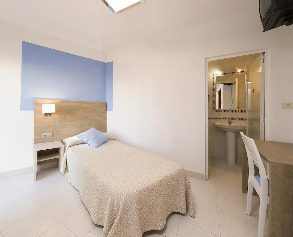 Hostal Mari Sant Antoni de Portmany Otel